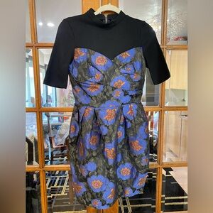 Women’s ASOS formal dress. Quarter sleeves. Zip back. Knee length. Size 4. TTS.